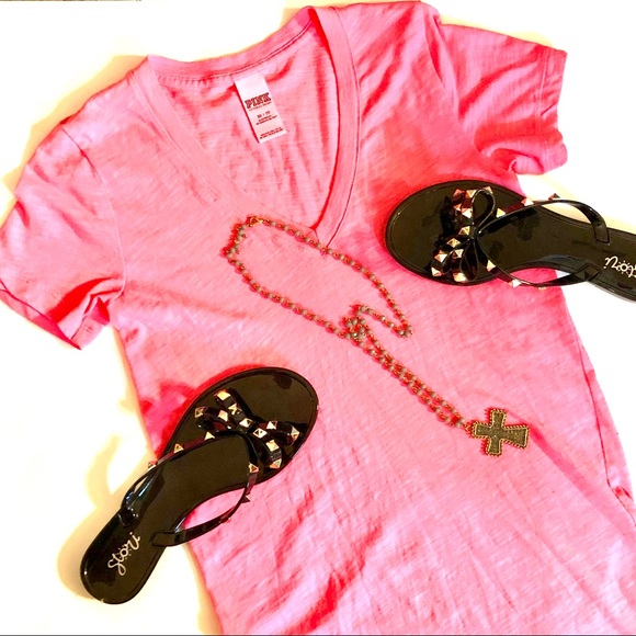 PINK Victoria's Secret Tops - VS PINK Tee 🐾